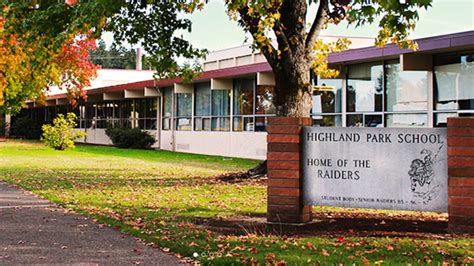 Highland Park Middle School in Beaverton closed Friday over asbestos concerns | kgw.com