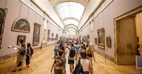 Louvre Museum: Tour | GetYourGuide