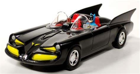 Toys and Stuff: Corgi Batmobile's - 2004 to 2007