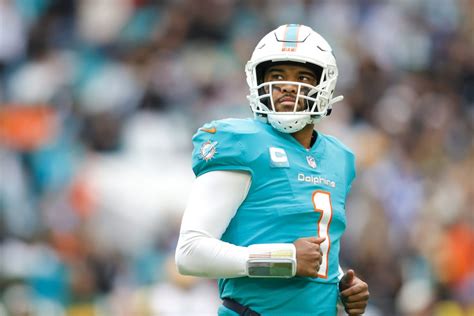 Tua Tagovailoa warns Miami Dolphins can do something 'much more special' this season - Dolphin ...