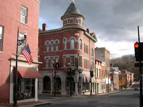 Visit Staunton, VA - Staunton Tourism & Travel Guide