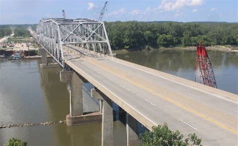 OSHA investigating Missouri River bridge construction site accident - ABC17NEWS