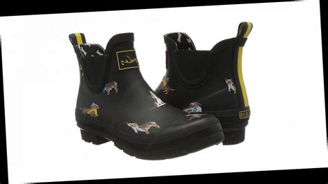 These Cute Rain Boots Have Prints for Both Dog Lovers and Floral Fanatics - WSTale.com