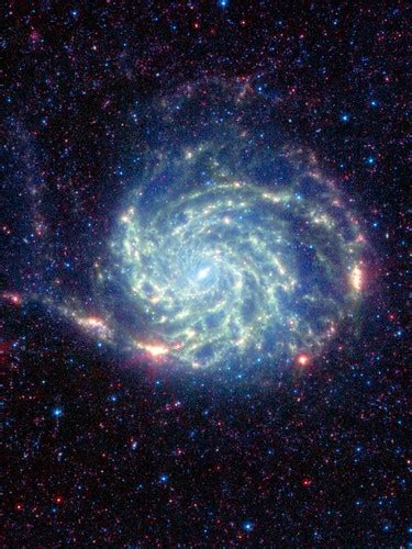 Pinwheel Galaxy Wallpaper | Spitzer Space Telescope image of… | Flickr