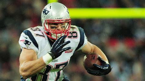 Rob Gronkowski Injury: Tight End Undergoes Surgery on Infected Arm - Pats Pulpit