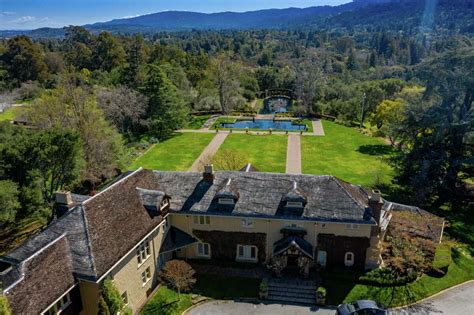 See inside the $135 million estate where Elizabeth Holmes reportedly is ...