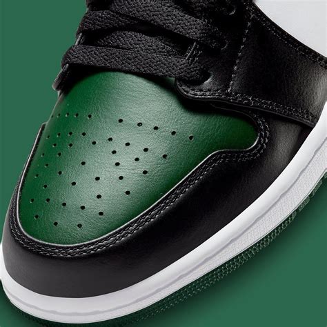 Where to Buy the Air Jordan 1 Low "Green Toe" (Noble Green) | HOUSE OF HEAT