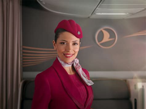 Conheça o novo uniforme da Turkish Airlines - É MAIS QUE VOAR