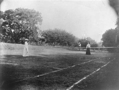 File:StateLibQld 1 292823 Grass court tennis, ca. 1905.jpg - Wikimedia Commons