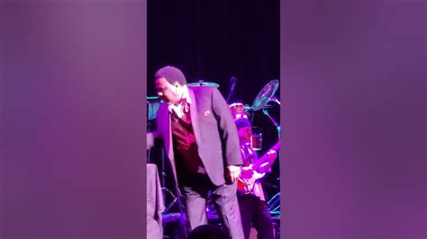 Al Green live in Chicago 2019 - Amazing Grace - YouTube