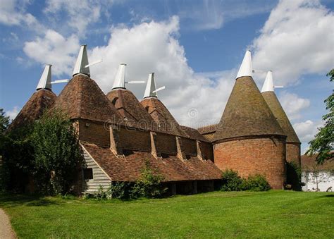 Oast house, Herefordshire stock photo. Image of hops - 35394250