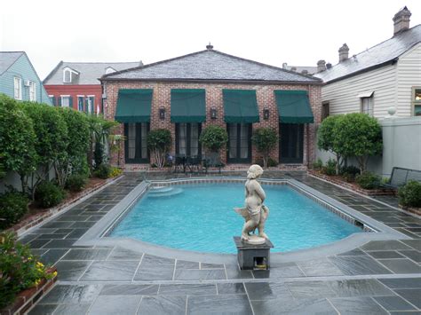 New Orleans French Quarter pool, courtyard & landscape renovation