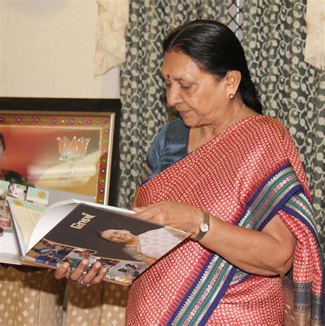 Prime Minister, others wish Gujarat Chief Minister on birthday(photos ...