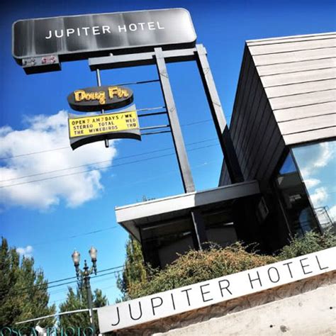 Jupiter Hotel in Portland | Jupiter hotel, Portland hotels, Jupiter hotel portland