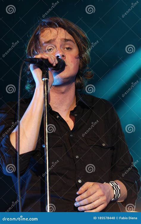 Keane ,Tom Chaplin during the Concert Editorial Stock Photo - Image of ...