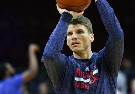 Kyle Korver is super scientific about shooting 3-pointers