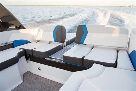 Regal 25 RX: Prices, Specs, Reviews and Sales Information - itBoat