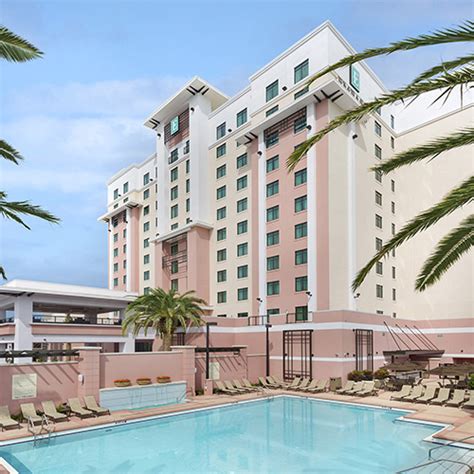 Embassy Suites Orlando-Lake Buena Vista South - Kissimmee FL | AAA.com