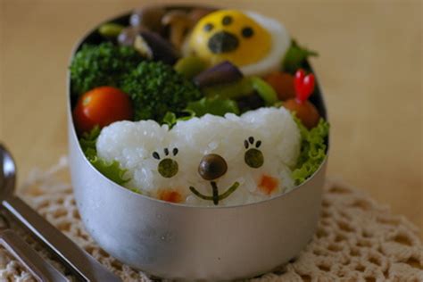 Kyaraben lunchbox | Cute bento, Bento box lunch, Cute bento boxes