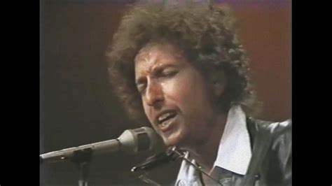 Bob Dylan - Hurricane (Live on PBS, 1975) [RARE ORIGINAL AUDIO] - YouTube