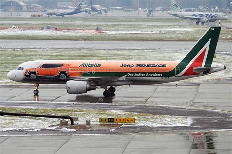 Alitalia (Jeep Renegade Livery), EI-DSW, Airbus A320-216 | Flickr