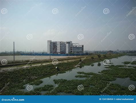 World University of Bangladesh Uttara Editorial Stock Image - Image of lake, university: 124138454