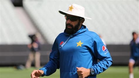 Pakistan coach Misbah-ul-Haq tests positive for Covid-19 in Jamaica | Crickit