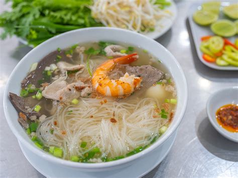 Hu Tieu: A Guide to the Southern Vietnamese Noodle Soup