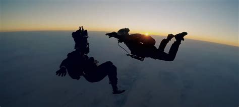 Watch the Insane Tom Cruise Mission Impossible Skydive Stunt Featurette