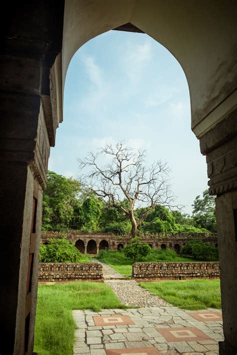 Humayun Tomb - A Picturesque Place to Spend Your Weekend Evening