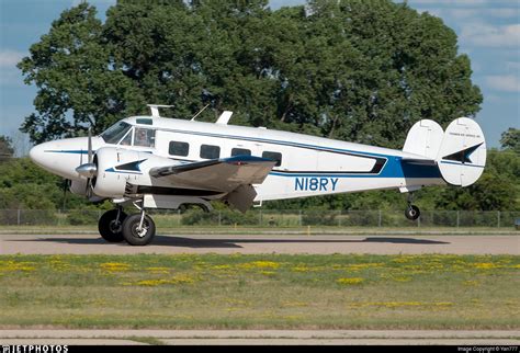 N18RY | Beechcraft E18S | Private | Yan777 | JetPhotos