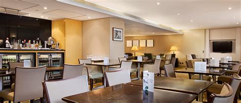 Gatwick Hilton Review | Stress free travel from Gatwick