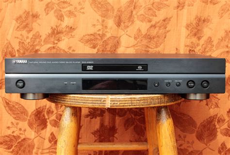 Yamaha DVD-S1800 DVD Audio/Video SA-CD Player