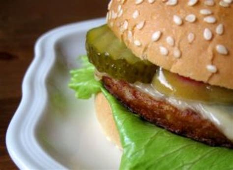 How to Make Bob's Big Boy Hamburger Sauce: The Secret Burger Sauce Recipe | HubPages