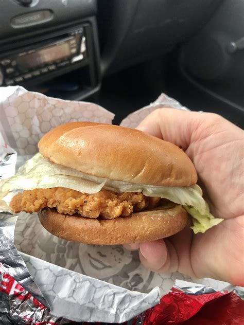 Wendy's Chicken Sandwich - Stacey Robinsmith dot com