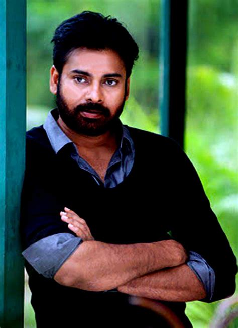 Latest Film News: Pawan Kalyan Panjaa Movie Latest Stills