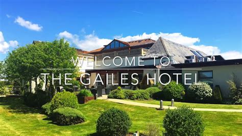 Gailes Hotel Accommodation - YouTube