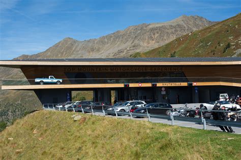 Top Mountain Timmelsjoch Museum Sep. 2022 - Klassische Motorräder ...