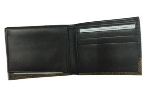 Male Modern Guess Leather Wallet at Rs 250 in Mumbai | ID: 2850670032530