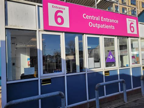 Temporary entrance and parking spaces closure at Ipswich Hospital this ...