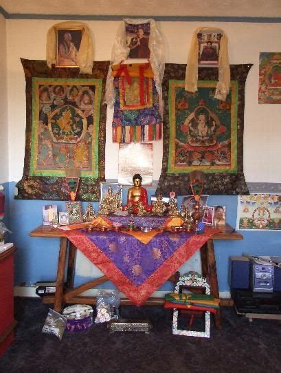 Buddhist altar | Shrine | Pinterest | Buddhist altar, Buddhist shrine ...