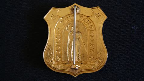 Connecticut Waterbury City Police, Retired Deputy Superintendent badge ...