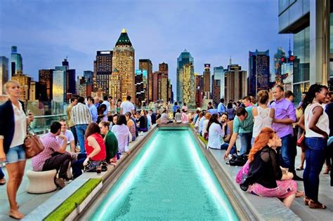 New York City Rooftop Lounge Tour with Skyline Views, Drinks 2024 - Viator