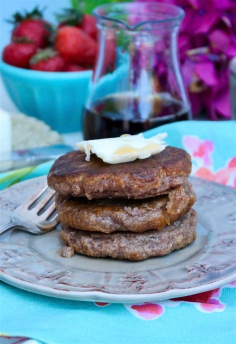 Low Carb Cinnamon Pancakes - Small Batch Recipe | The Foodie Affair