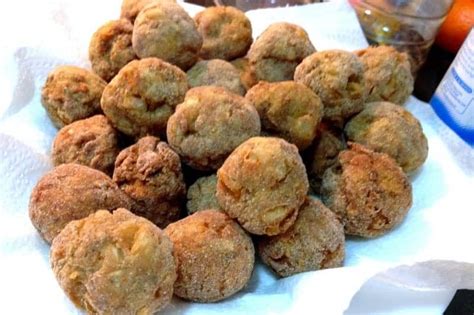 Romanian Meatballs (Chiftele)- The Bossy Kitchen