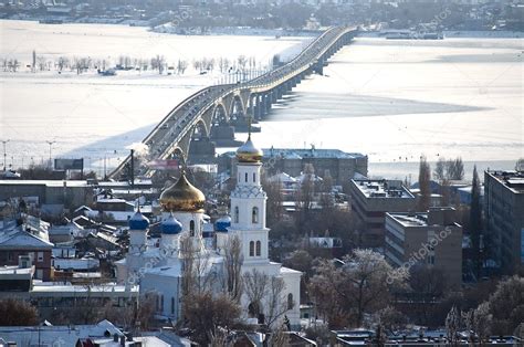 The Volga River. City of Saratov. — Stock Photo © ruskpp #8607412