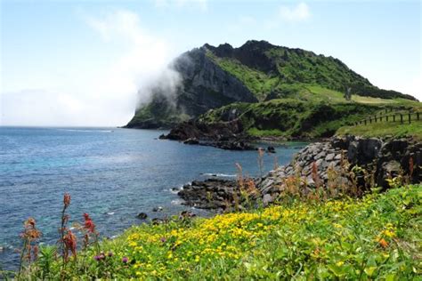 Famous Attractions in Jeju Island - Top Things to Do in Jeju