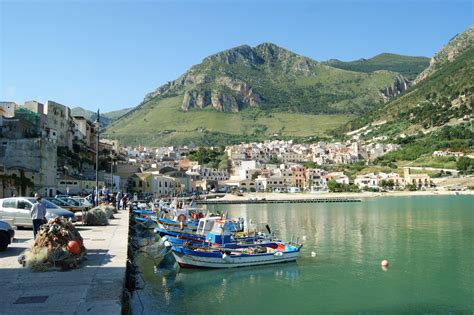 John Batchelor Dining and Travel: Scenes from the coastal town of Castellamare del Golfo