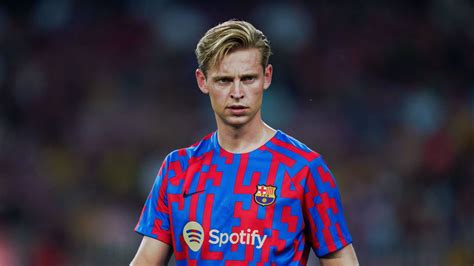 Frenkie de Jong to reject Barcelona exit in 2023 - Football España