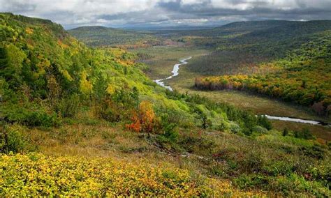 Michigan’s Hidden Mountain Range - The Awesome Mitten